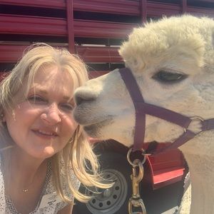 Meet your Posher, Kim